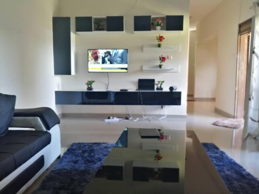 Spacious Zamtel Flat Lusaka Eksteriør bilde